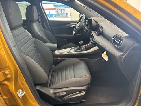 Used 2024 Dodge Hornet GT w/ GT Blacktop Package image 11