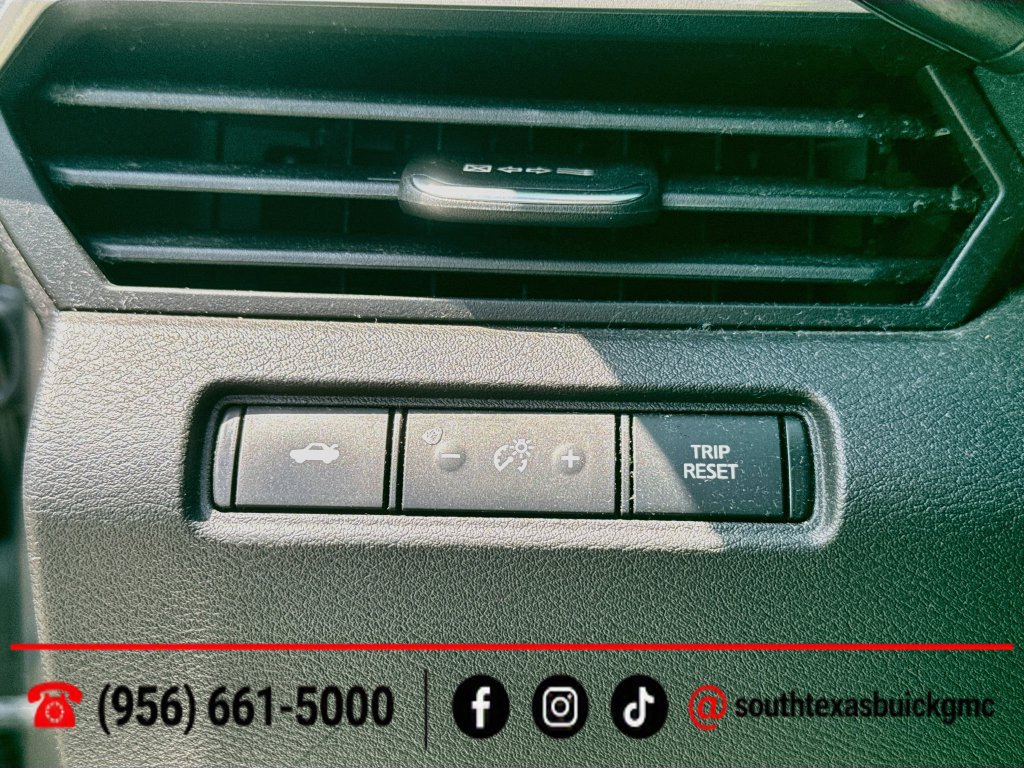 Used 2023 Nissan Altima 2.5 SR FWD image 20