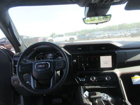 New 2026 GMC Sierra 1500 AT4 image 16