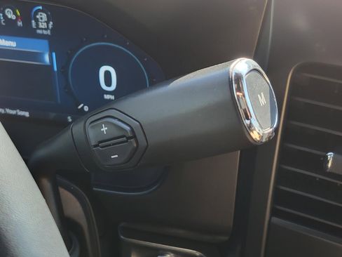 Used 2024 Ford F250 Lariat w/ FX4 Off-Road Package image 35