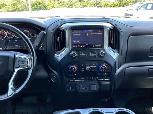 Used 2020 Chevrolet Silverado 1500 LT w/ Texas Edition AWD/4WD image 13