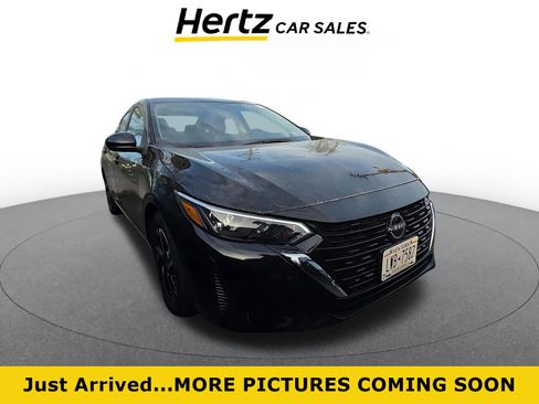 Used 2025 Nissan Sentra SV image 1