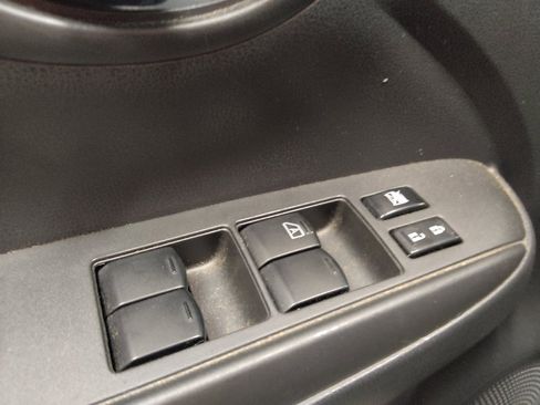 Used 2019 Nissan Versa SV w/ SV Special Edition Package FWD image 27