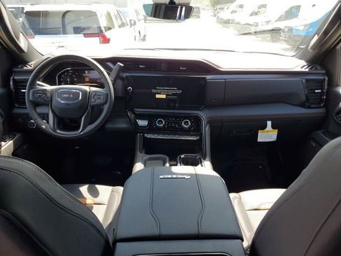 New 2026 GMC Sierra 2500 AT4 AWD/4WD image 13