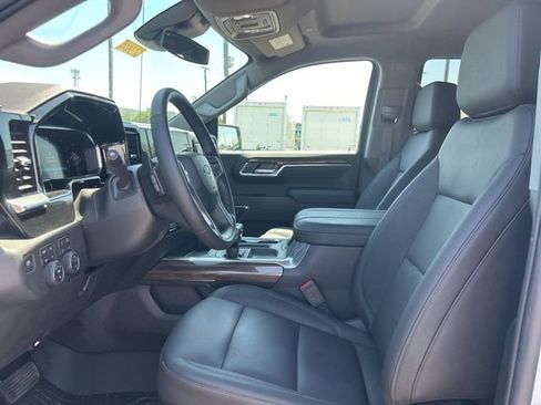 New 2026 Chevrolet Silverado 1500 LT Trail Boss w/ LT Trail Boss Premium Package AWD/4WD image 15