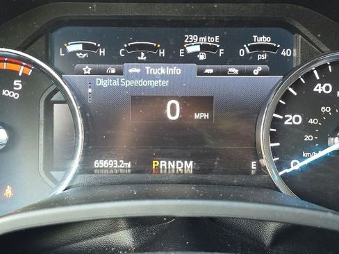 Used 2020 Ford F250 Lariat w/ Lariat Value Package AWD/4WD image 14