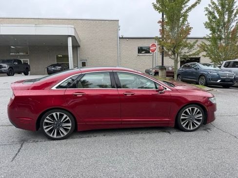 Used 2019 Lincoln MKZ Reserve w/ Luxury Package AWD/4WD image 6