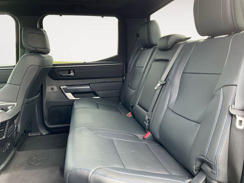 Used 2025 Toyota Tundra Platinum AWD/4WD image 15