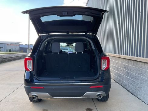 Used 2023 Ford Explorer Limited w/ Equipment Group 301A image 24