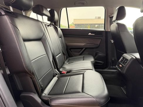 Used 2021 Volkswagen Atlas SE FWD image 15