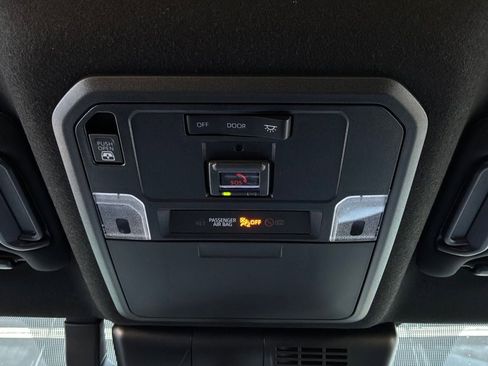 New 2026 Toyota 4Runner TRD Off-Road Premium AWD/4WD image 16