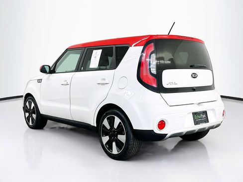 Used 2017 Kia Soul + w/ Designer's Package FWD image 5