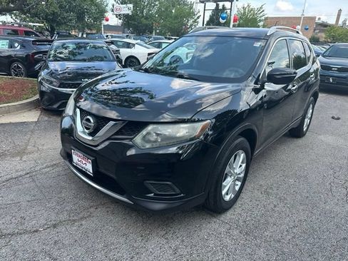 Used 2015 Nissan Rogue SV AWD/4WD image 1