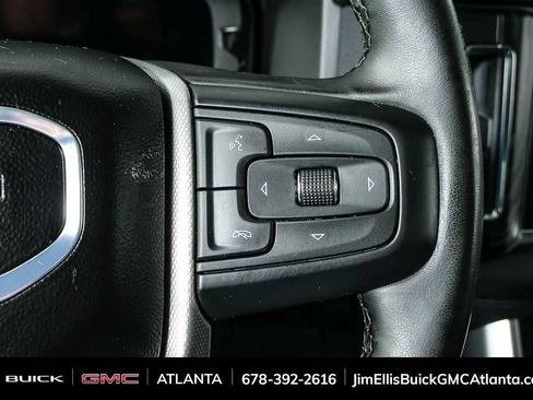 Used 2024 GMC Yukon XL Denali image 13