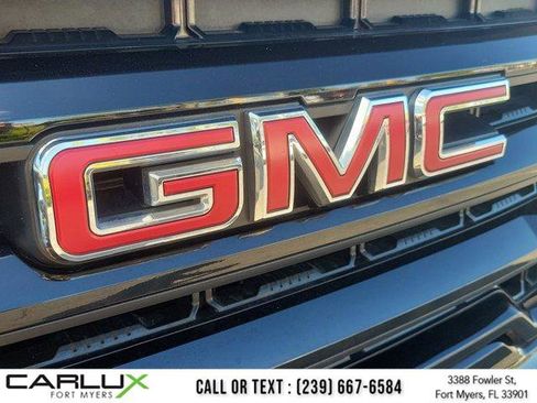 Used 2020 GMC Sierra 1500 Elevation w/ Elevation Value Package image 7