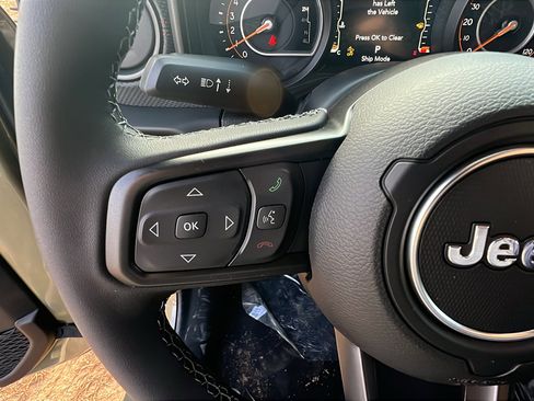 New 2026 Jeep Gladiator Rubicon image 22