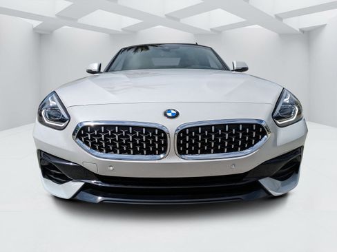 Used 2022 BMW Z4 sDrive30i w/ Premium Package image 8