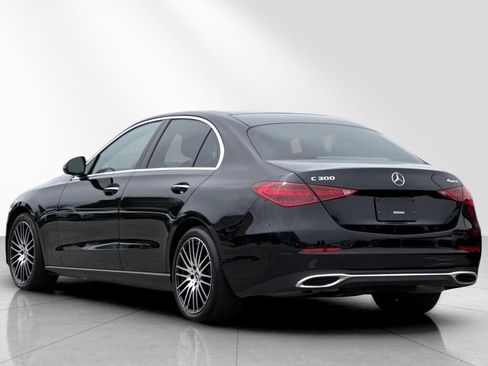Used 2025 Mercedes-Benz C 300 4MATIC Sedan image 6