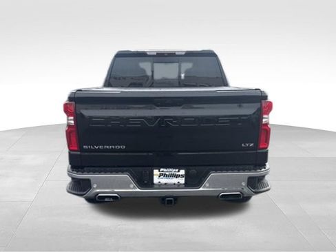 Used 2019 Chevrolet Silverado 1500 LTZ w/ LTZ Premium Package AWD/4WD image 6