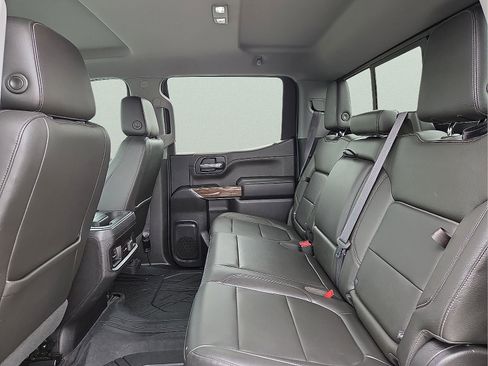 Used 2019 Chevrolet Silverado 1500 LT Trail Boss AWD/4WD image 10