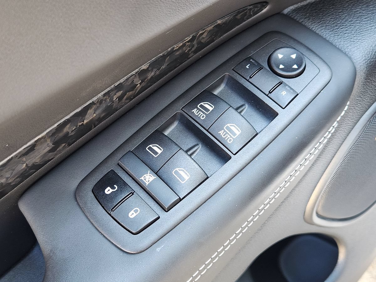 Used 2024 Dodge Durango SRT Hellcat AWD/4WD image 41