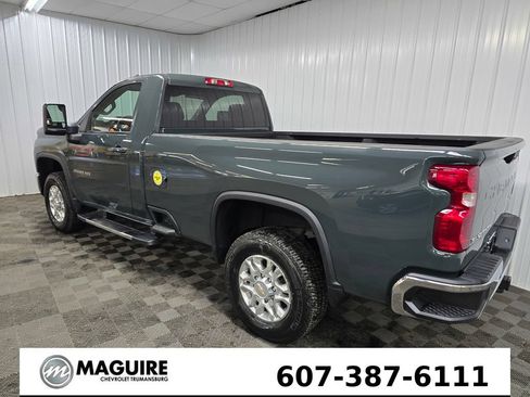 Used 2025 Chevrolet Silverado 2500 LT AWD/4WD image 9