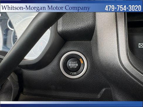 Used 2024 RAM 2500 Tradesman w/ Chrome Appearance Group image 18