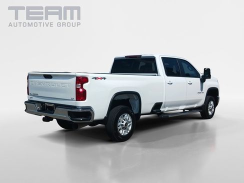 Used 2024 Chevrolet Silverado 2500 LT image 6