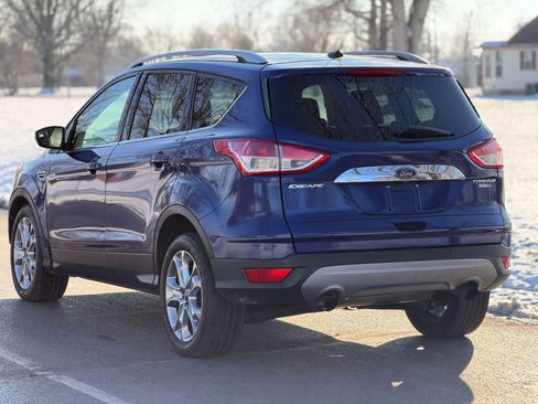 Used 2016 Ford Escape Titanium image 4