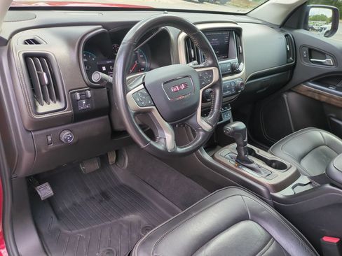 Used 2021 GMC Canyon Denali RWD image 10