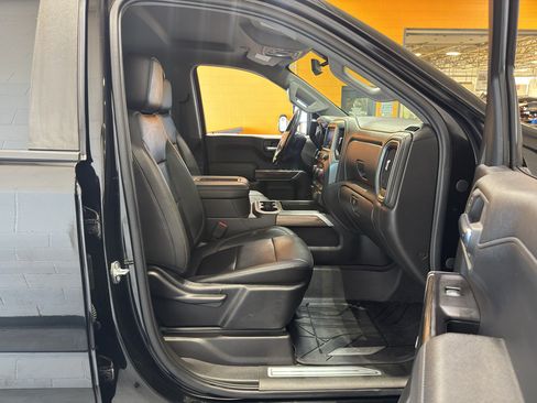 Used 2019 Chevrolet Silverado 1500 RST AWD/4WD image 20