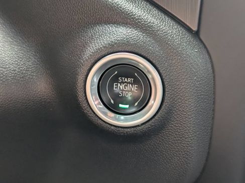 Used 2022 GMC Sierra 1500 AT4 w/ AT4 Preferred Package AWD/4WD image 23