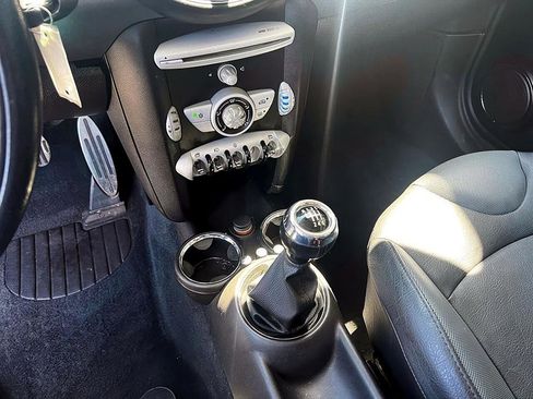 Used 2010 MINI Cooper Clubman S image 14