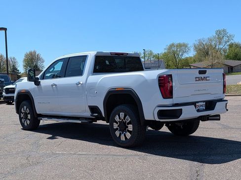 New 2026 GMC Sierra 3500 Denali w/ Denali Reserve Package AWD/4WD image 9