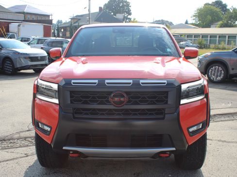 Certified 2025 Nissan Frontier PRO-4X AWD/4WD image 10