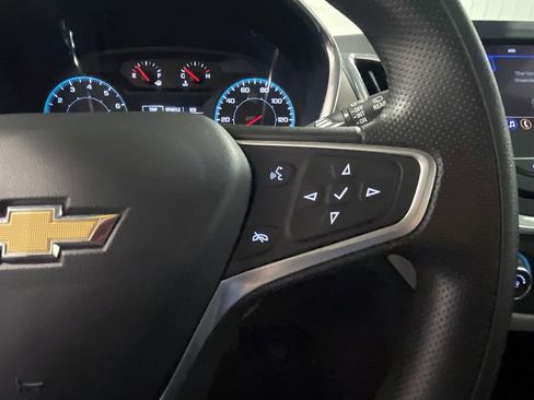 Used 2023 Chevrolet Equinox LS w/ Midnight Edition FWD image 35