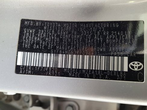 Used 2024 Toyota Corolla LE FWD image 33