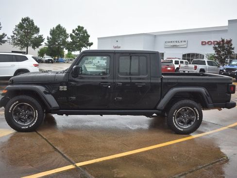 Used 2021 Jeep Gladiator Sport AWD/4WD image 9