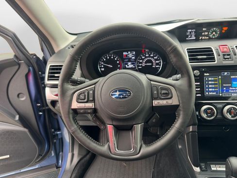 Used 2018 Subaru Forester 2.5i Touring AWD/4WD image 13