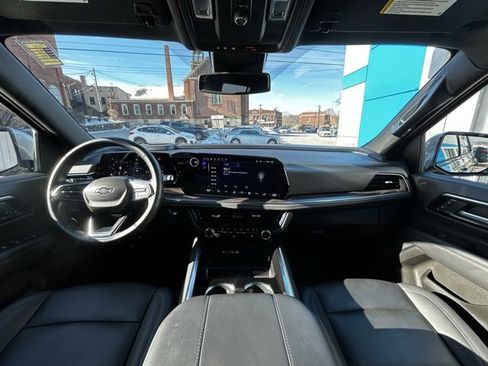 Certified 2025 Chevrolet Tahoe Z71 image 43