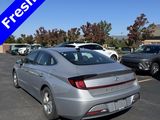 Certified 2023 Hyundai Sonata SE w/ Preferred Accessory Package image 4