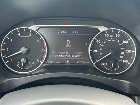 Used 2025 Nissan Altima 2.5 SV FWD image 20