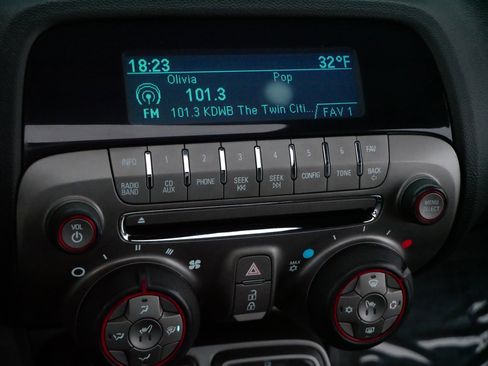 Used 2010 Chevrolet Camaro SS w/ RS Package image 21