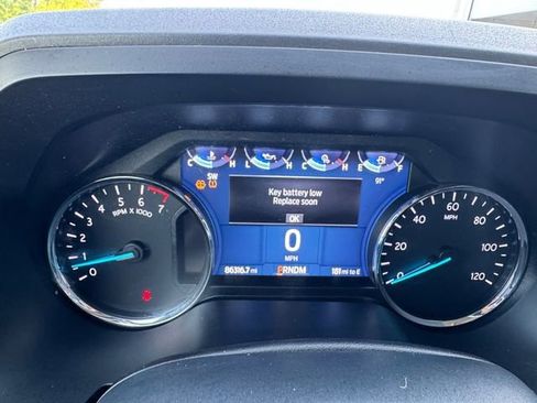 Used 2022 Ford Expedition XLT RWD image 11