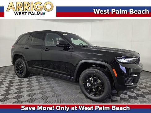 New 2025 Jeep Grand Cherokee Altitude image 1