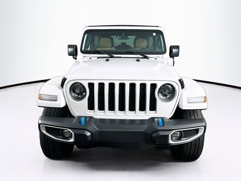 Used 2023 Jeep Wrangler Sahara w/ Cold Weather Group image 2