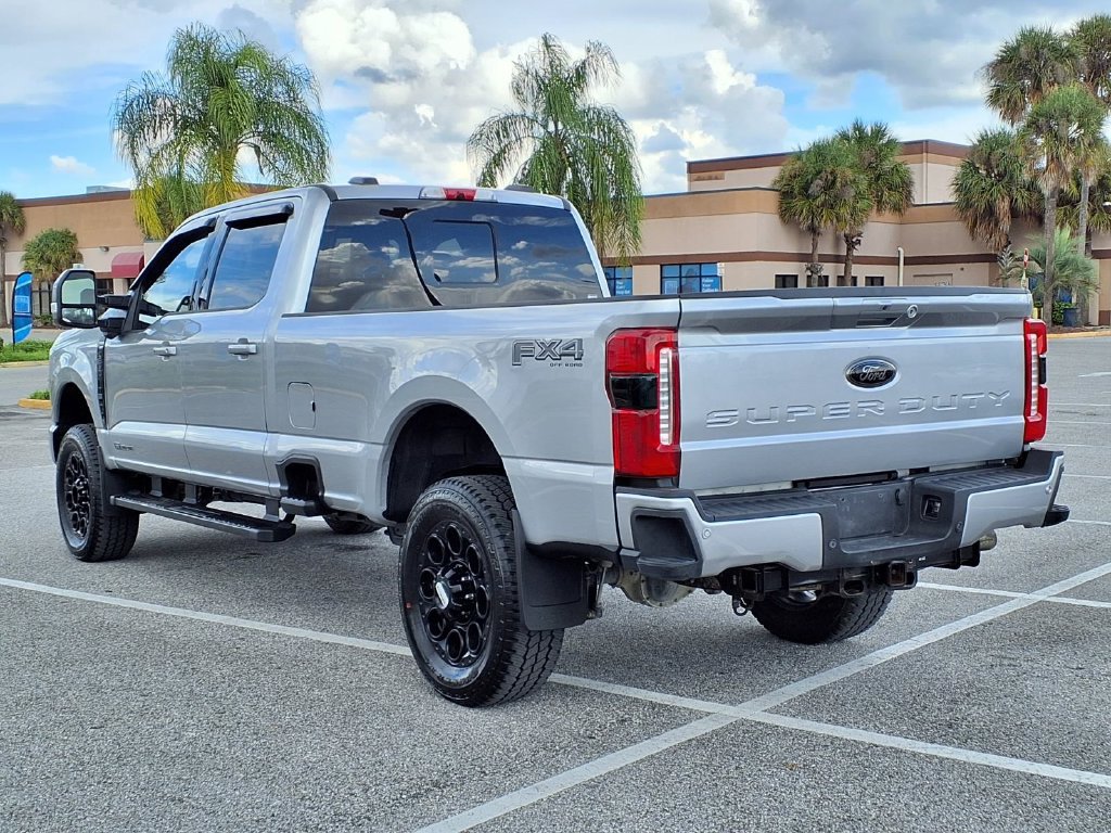 Used 2024 Ford F250 Lariat w/ Black Appearance Package AWD/4WD image 5