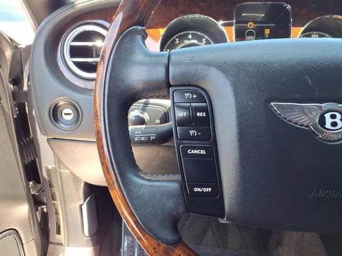 Used 2006 Bentley Flying Spur Flying Spur AWD/4WD image 11