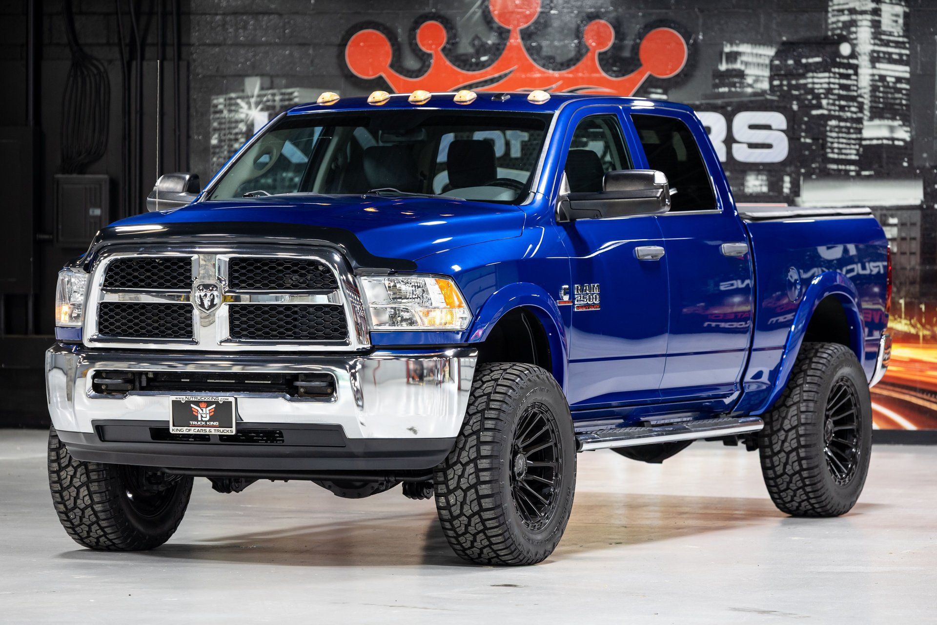 Used 2015 RAM 2500 Tradesman w/ Chrome Appearance Group AWD/4WD image 7