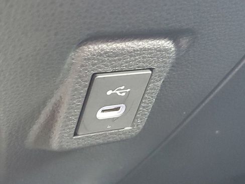 Certified 2026 Toyota Corolla SE image 30